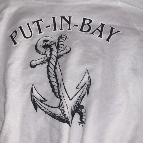 White put in Bay crewneck - Picture 2 of 3